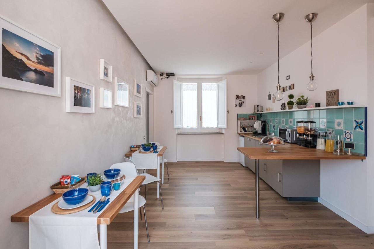 B&B Terza Luna Кава-де-Тиррени Экстерьер фото